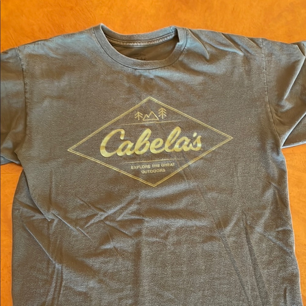 Cabela's Green Short Sleeve Tee Outdoor Comfort